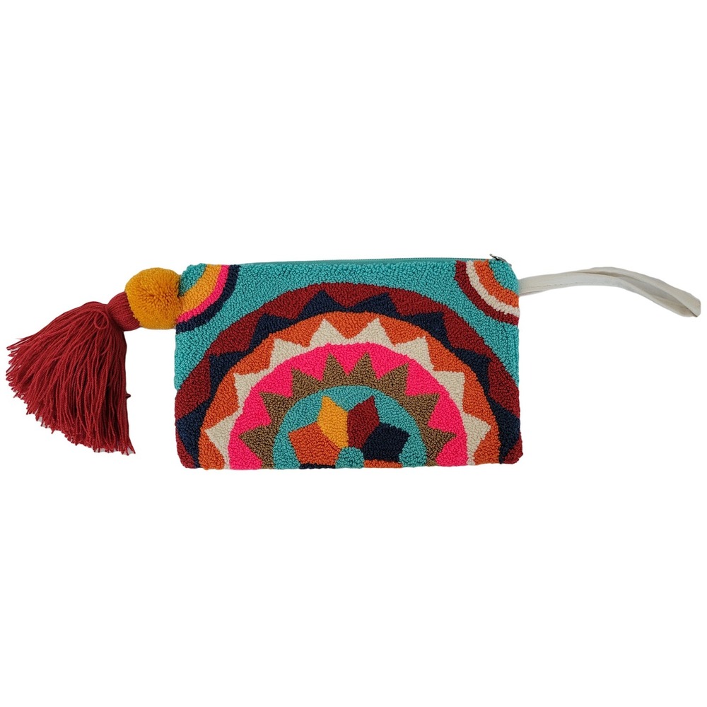 NWT‎ Wuitusu Anika Handmade Wayuu Punch-needle Clutch